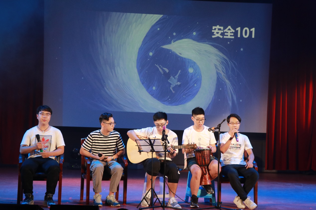色控
环境与资源学院2018届“环衔甲子·资行明志”毕业晚会圆满落幕6 色控
环境与资源学院2018届“环衔甲子·资行明志”毕业晚会圆满落幕6